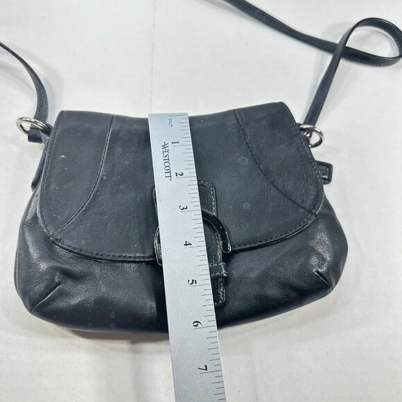 Coach Black Leather Crossbody Bag Buckle Detail Light Blue Interior Preowned - Picture 11 of 12